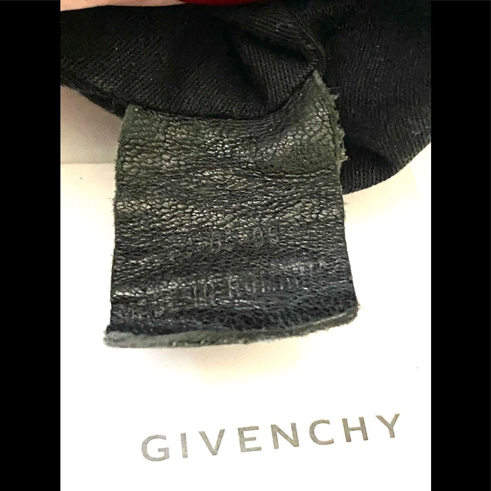 Givenchy Eclipse Bag Black - image 7